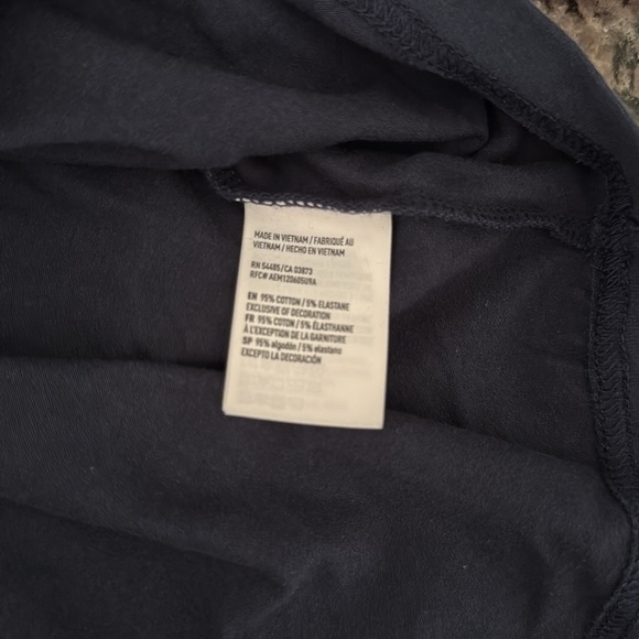 American Eagle active flex long sleeve blue Tshirt NWT L - Picture 8 of 8